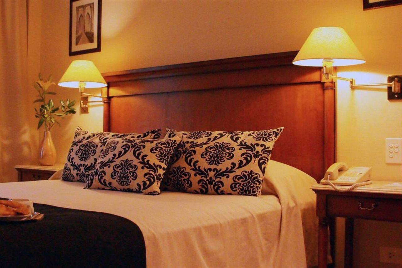 Howard Johnson Hotel 9 De Julio Avenue Buenos Aires Extérieur photo